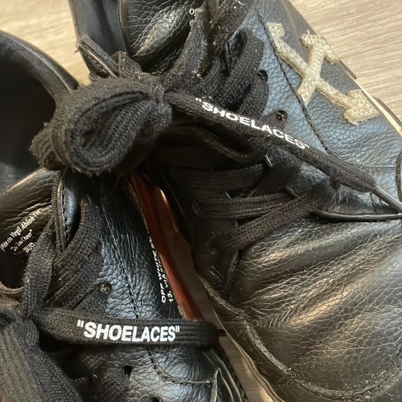 OFF-WHITE Red Tag Trainers In Black - Picture 5 of 15